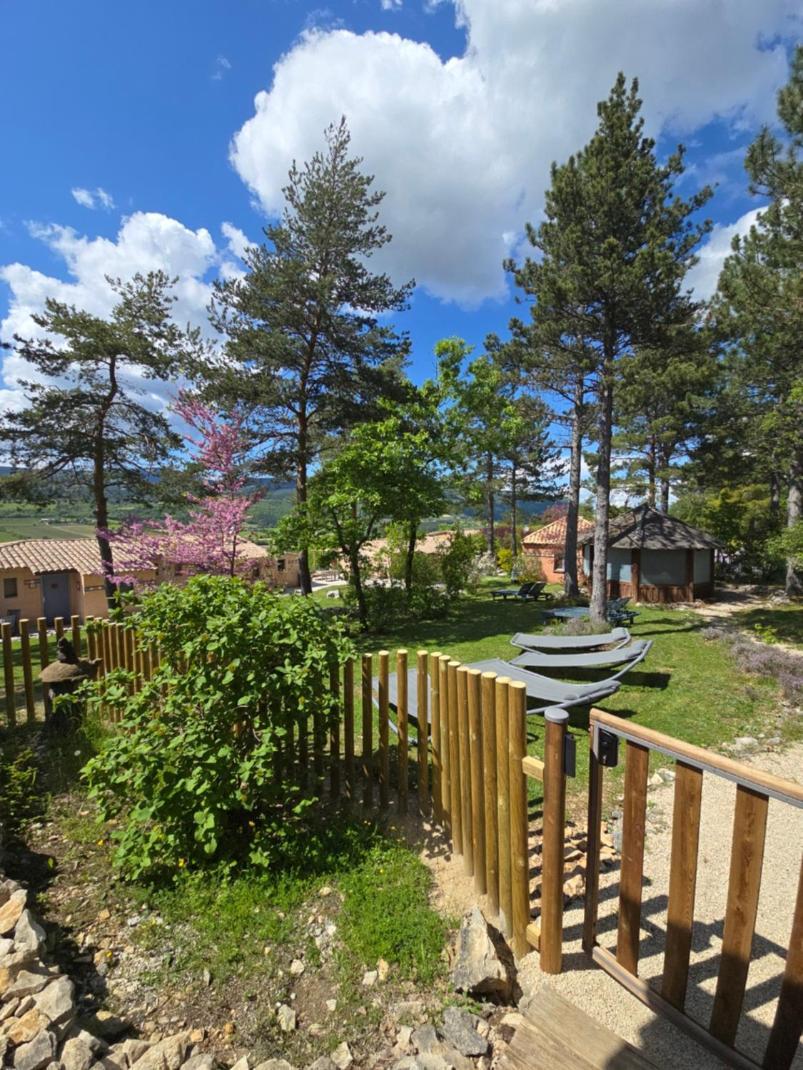 Domaine Du Val De Sault Sault-de-Vaucluse Exterior foto